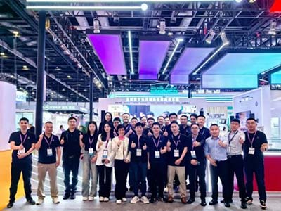 东微智能携多元新质应用方案亮相北京InfoComm China展