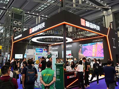 普宙科技全系新品亮相第八届世界无人机大会 加速助飞低空经济